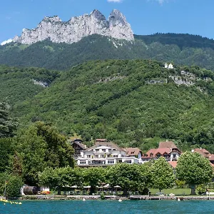 Beau Site B Francja