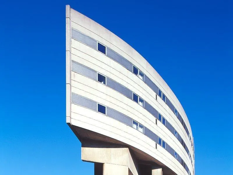 Aparthotel Adagio Access Paris La Villette 3*,
